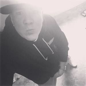 Meet your Posher, Chris